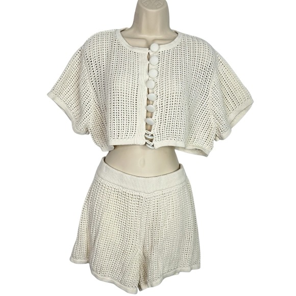 SABO Dresses & Skirts - Sabo Skirt Crochet Knit 2 Piece Set Womens Small Cream Button Crop Top Shorts